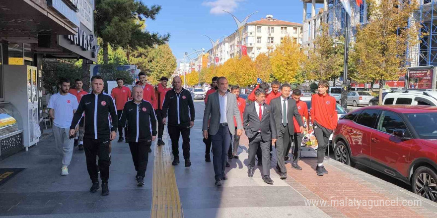 Ampute Futbol Milli Takımı’na Kırşehir’de coşkulu karşılama