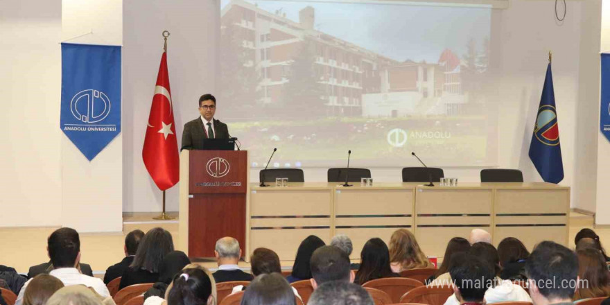 Anadolu Üniversitesi Eğitim Fakültesi Türkiye Yüzyılı Maarif Modeli Çalıştayına ev sahipliği yaptı