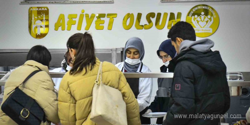 Ankara Büyükşehir Belediyesi’nden öğrencilere sıcak yemek desteği