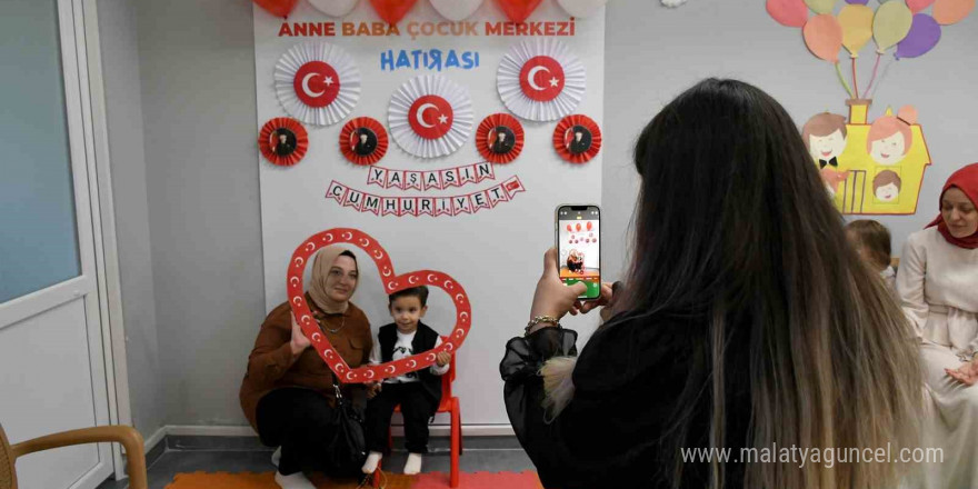 Anne Baba Çocuk Merkezi’nde minikler, ilk mezuniyet sevinci yaşadı