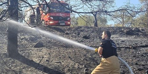 Antakya’da bahçe yangını