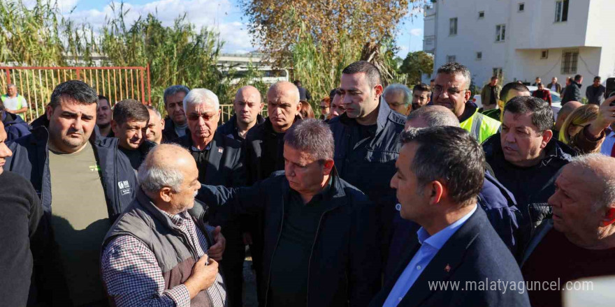 Antalya Büyükşehir Belediye Başkanı Muhittin Böcek’ten Manavgat’a geçmiş olsun ziyareti