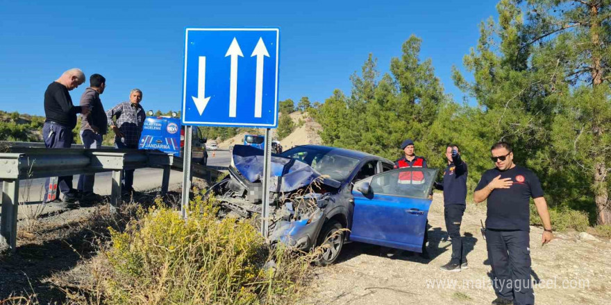 Antalya-Isparta yolu üzerinde feci kaza: 2 ölü, 6 ağır yaralı