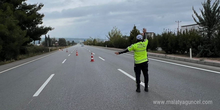 Antalya’da 1 haftada 16 bin araç sürücüsüne ceza uygulandı