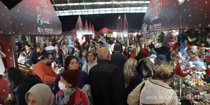 Antalya’da festivale yoğun ilgi