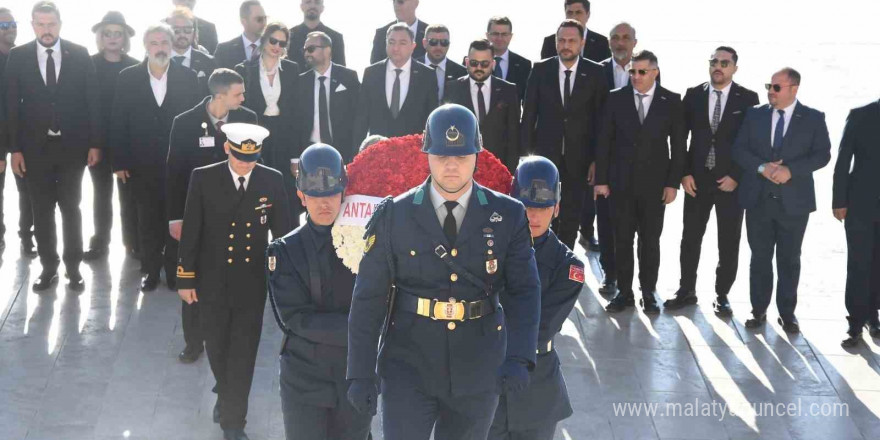 ANTİAD ailesi Ata’nın huzurunda