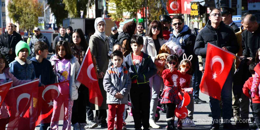 Ardahan’da Cumhuriyetin 101. yaşı coşkuyla kutlandı