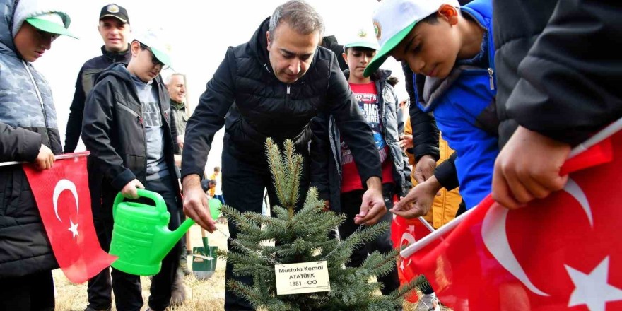 Ardahan’da fidanlar toprakla buluştu