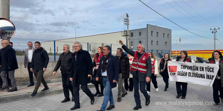 Arıtaş fabrikasında grev 20’nci gününde: Başkan Mirza işçilerle dayanışma mesajı verdi