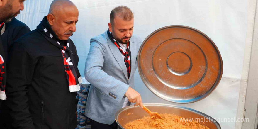 Arnavutköy Kastamonu Tanıtım Günleri’nde Cengiz Kurtoğlu rüzgarı esti