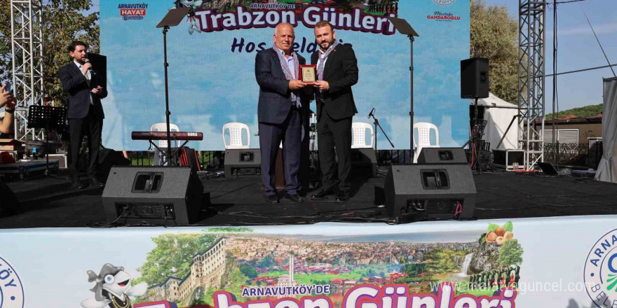 Arnavutköy’de Karadeniz rüzgarı esti: Trabzon Tanıtım Günleri’nde renkli görüntüler oluştu