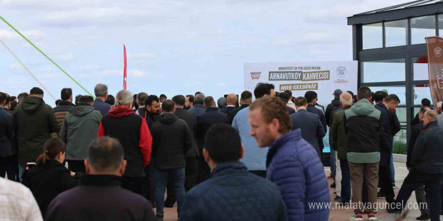 Arnavutköy’de yerli kahve markası ‘Arnavutköy Kahvecisi’ hizmete açıldı