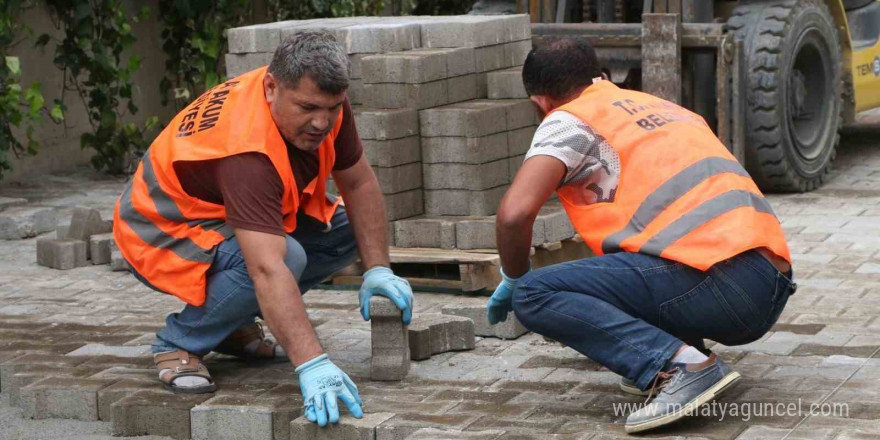 Atakum’da yol mesaisi devam ediyor