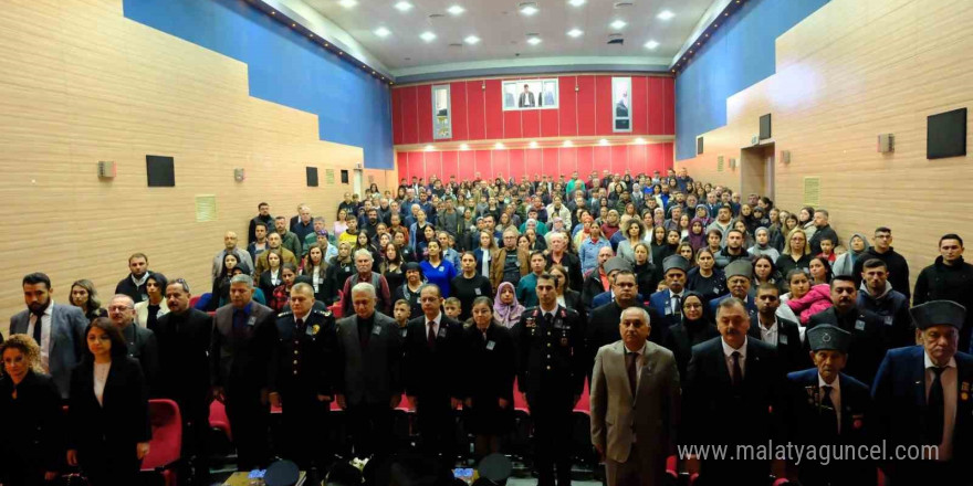 Atatürk, Kuyucak’ta düzenlenen törenle anıldı