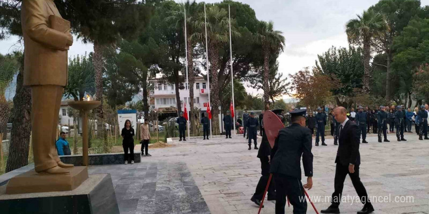 Atatürk ölümünün 86. yıl dönümünde Köyceğiz’de anıldı