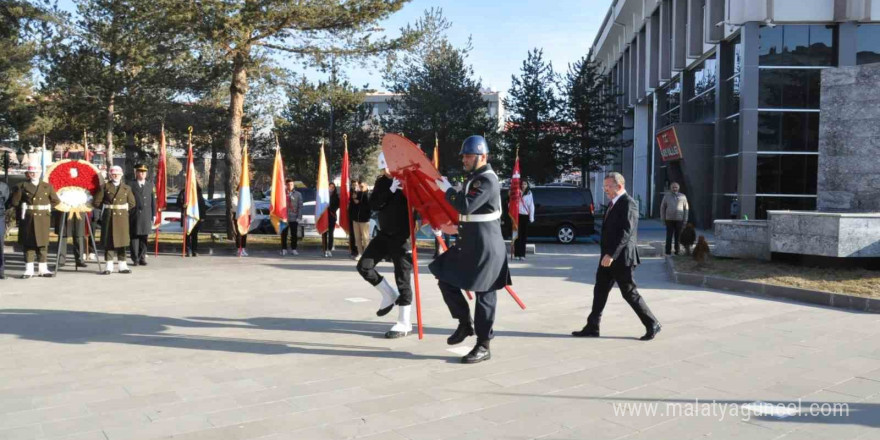 Atatürk ölümünün 86. yıldönümünde Kars’ta anıldı