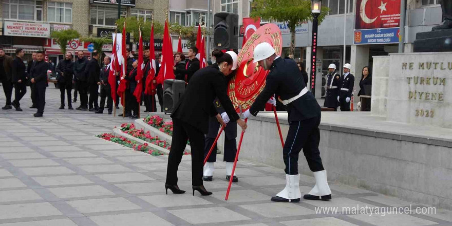 Atatürk, ölümünün 86’ıncı yılında Burdur’da törenlerle anıldı