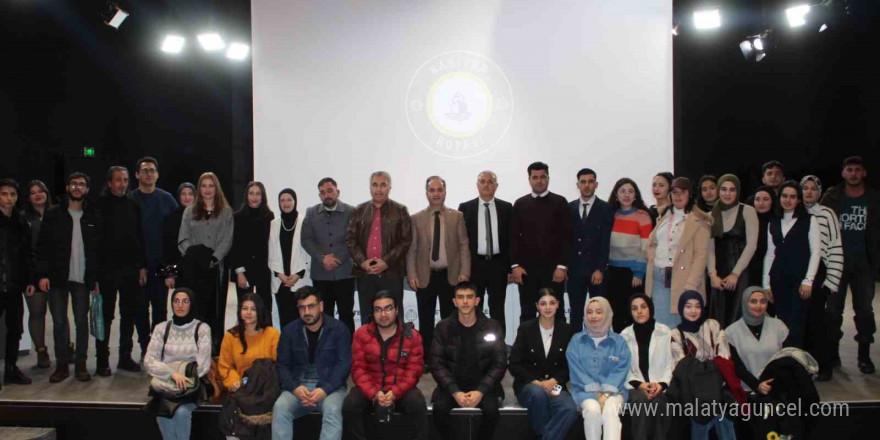 Atatürk Üniversitesi iletişim fakültesi mezunları ile bir araya geldi