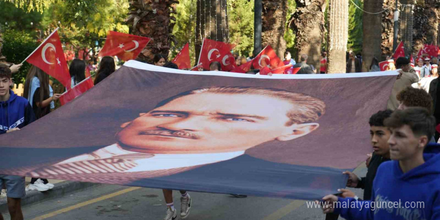 Atatürk’ün Manisa’ya gelişinin 99. yıl dönümü kutlandı