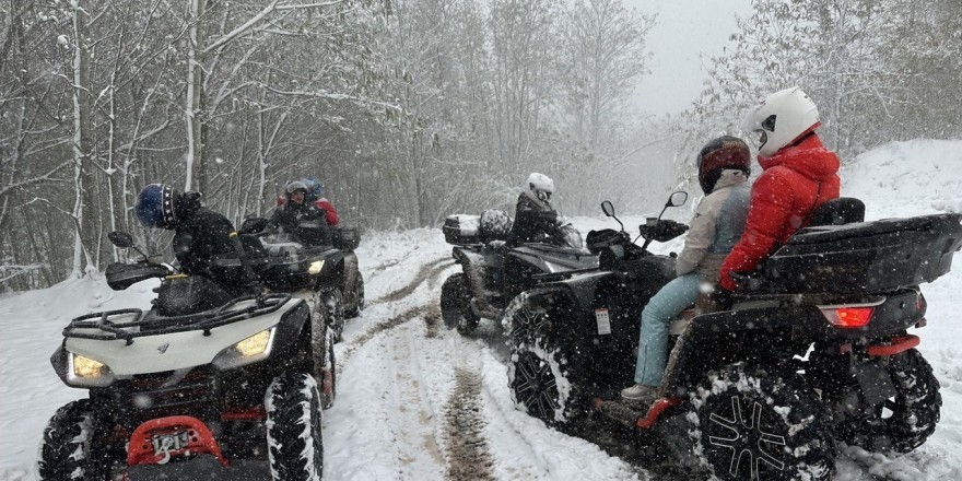 ATV’lerine atlayan grup karın keyfini böyle çıkardı