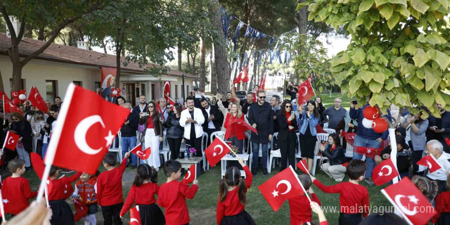 Aydın Büyükşehir Belediyesi Çocuk Gelişim Merkezleri’ni 29 Ekim coşkusu sardı