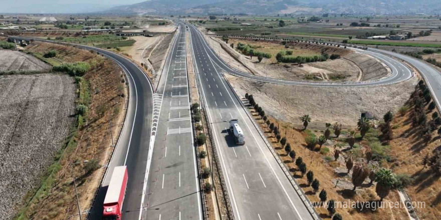 Aydın-Denizli otoyolu 17 Ekim’de trafiğe açılıyor