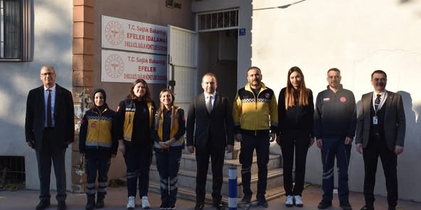 Aydın İl Sağlık Müdürü Şenkul, sağlık çalışanlarının yeni yılını kutladı