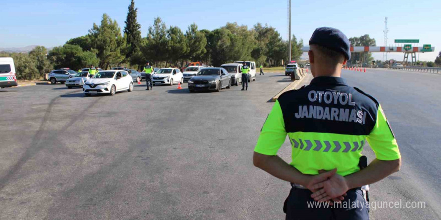 Aydın’da Otoyol Jandarma Komutanlığı göreve başladı