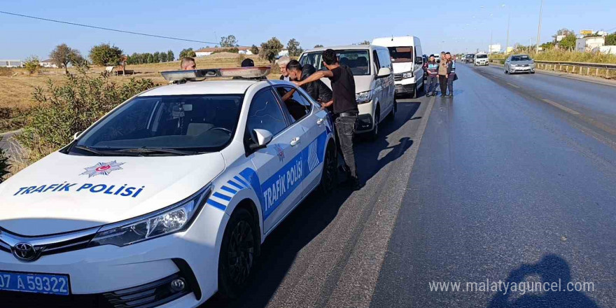 Aynı yerde peş peşe 3 zincirleme kaza: 3 yaralı