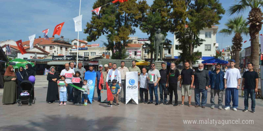 Ayvalık’ta Anadolu Gençlik Derneği’nden İsrail’e sert tepki