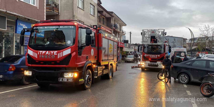 Bacadan yükselen dumanlar itfaiyeyi harekete geçirdi