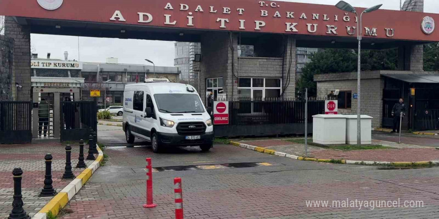 Bağcılar’da öldürülen 12 yaşındaki kızın cenazesi Adli Tıp Kurumu’ndan alındı