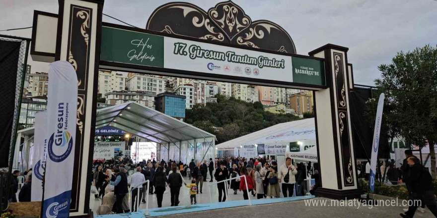 Bakan Kacır ’17. Giresun Tanıtım Günleri’ne katıldı