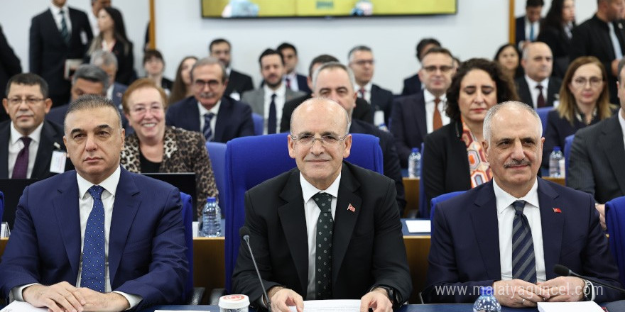 Bakan Şimşek: “Gönül ister ki asgari ücretimiz bunun çok çok üstünde olsun”