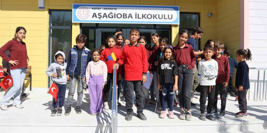 Bakan Tekin, Hatay’da okul açılışı gerçekleştirdi