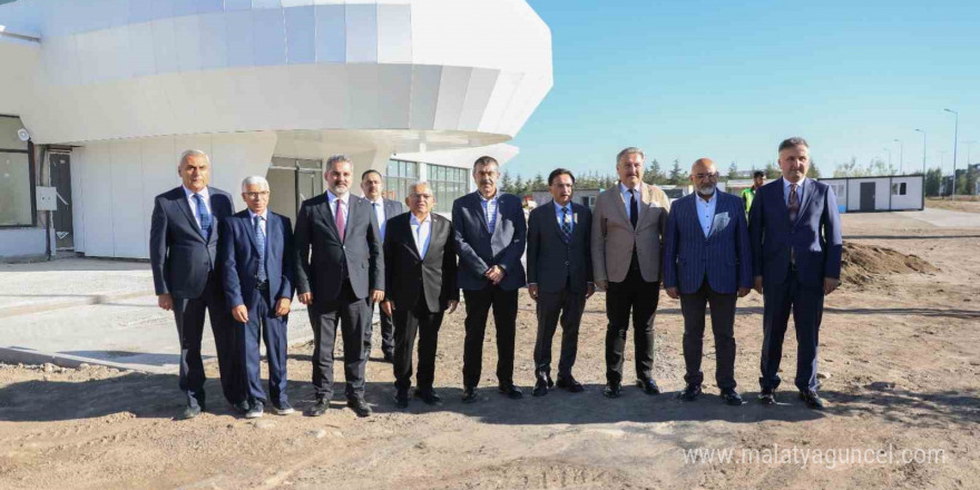 Bakan Tekin: 'İnşallah Kayseri Türkiye’de havacılık endüstrisinin merkezi haline gelir'