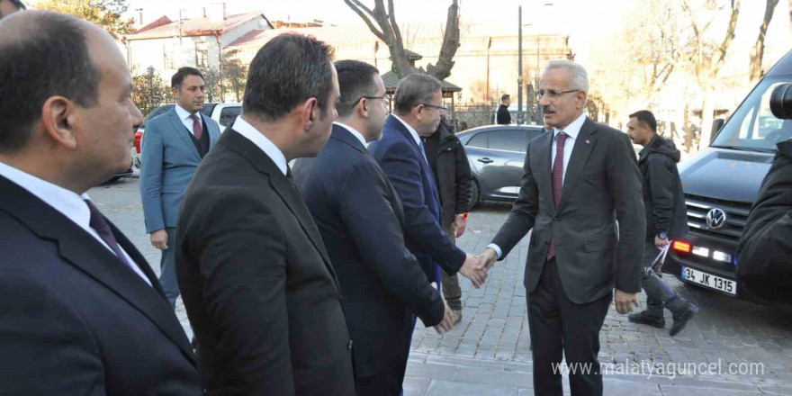 Bakan Uraloğlu, Kars İl Koordinasyon Toplantısı’na katıldı