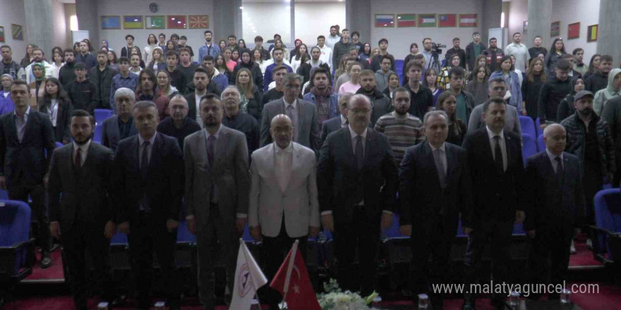 Bakan Yardımcısı Çam: “Gençler zorlu bir dönemin oyuncuları ama büyük fırsatlarla karşı karşıyalar”