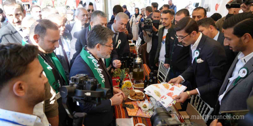 Bakan Yumaklı, Kilis’te zeytin festivaline katıldı