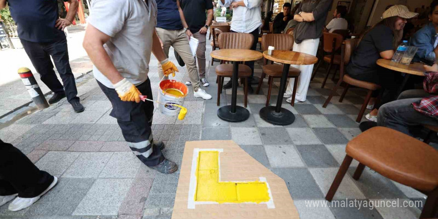 Bakırköy Belediye Başkanı meclis toplantısında çalışmalarını anlattı