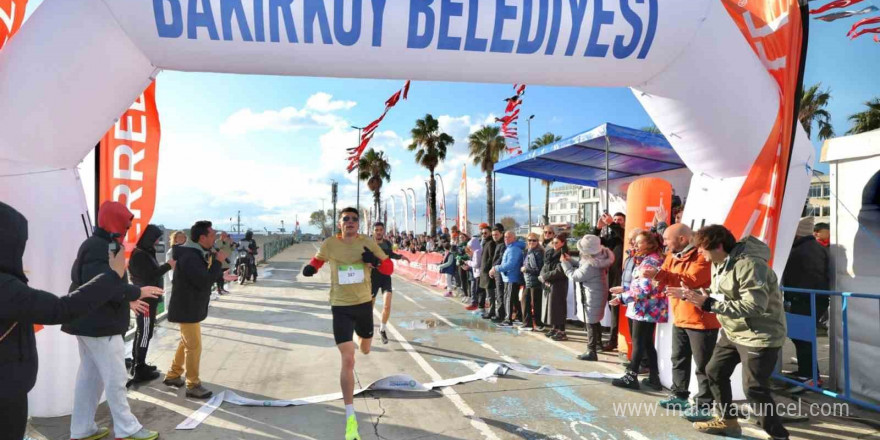 Bakırköy’de Öğretmenler Günü Koşusu düzenlendi