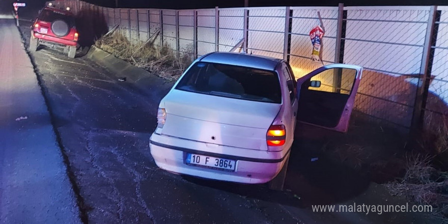 Balıkesir-Bursa karayolunda trafik kazası: 2 yaralı