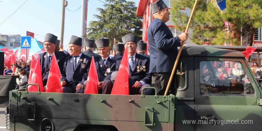 Balıkesir’de Cumhuriyet Coşkusu