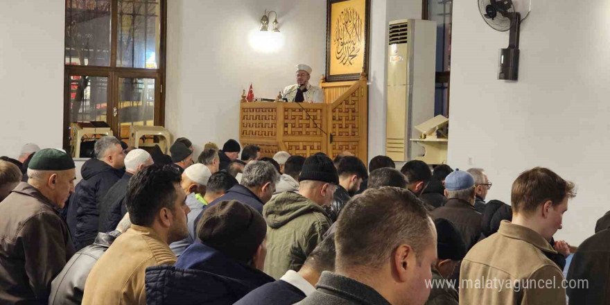 Bandırma Haydar Çavuş Camii’nde Regaib Kandili