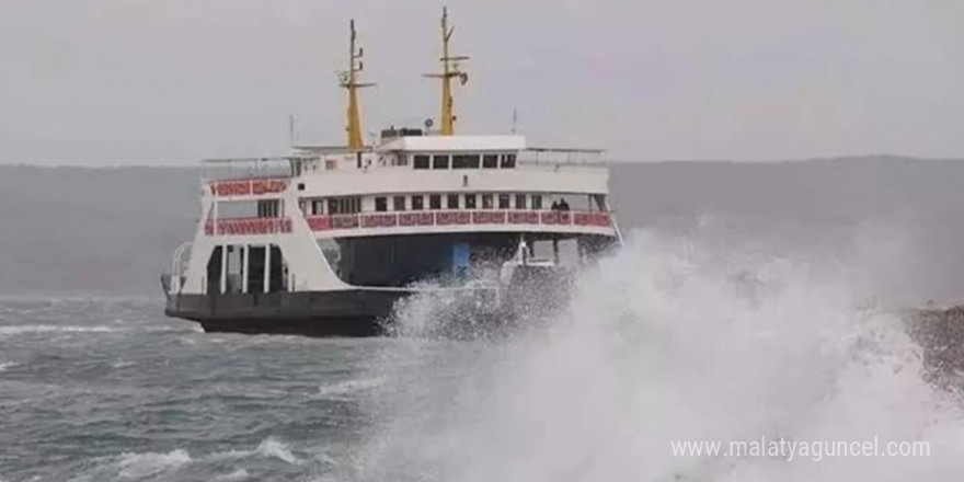 Bandırma ve Erdek’te feribot seferleri iptal edildi