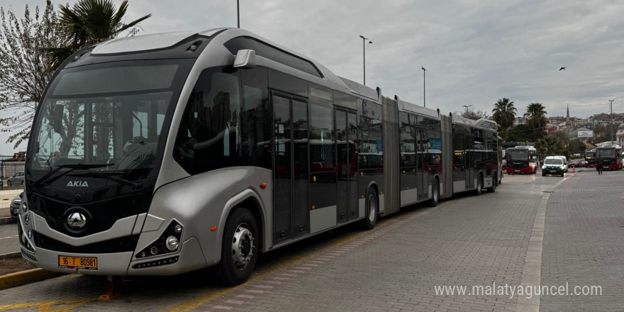 Bandırma’da 282 kişilik metrobüs hizmete girdi