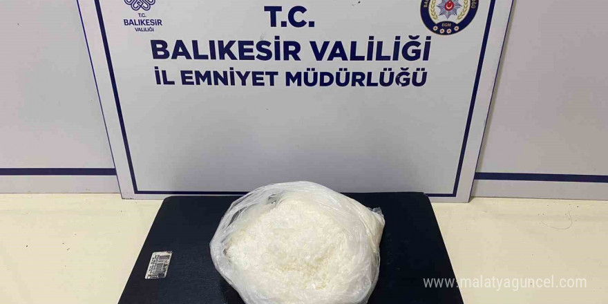 Bandırma’da 430 gram metamfetamin ele geçirildi