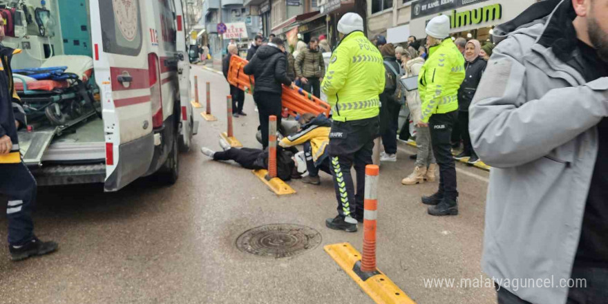 Bandırma’da motosiklet kazası, 2 kişi yaralandı