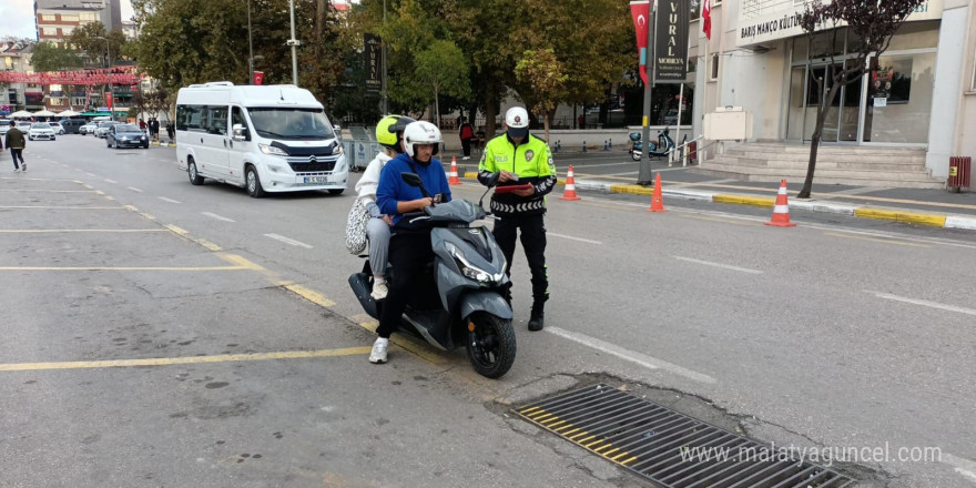 Bandırma’da trafik denetimlerinde 3,3 milyon Türk lirası ceza kesildi