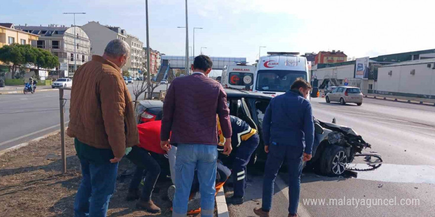 Bandırma’da trafik kazası: 3 yaralı